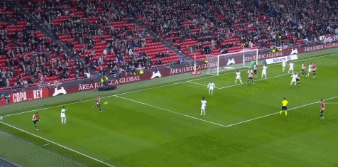 莱切vs都灵：班达、法尔科内首发，切-亚当斯、弗拉希奇出战