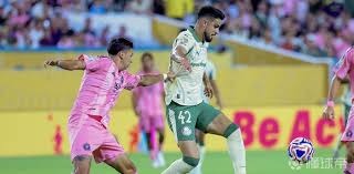 西甲｜马体会错失登顶良机 皇马挫拉约积分追平榜首